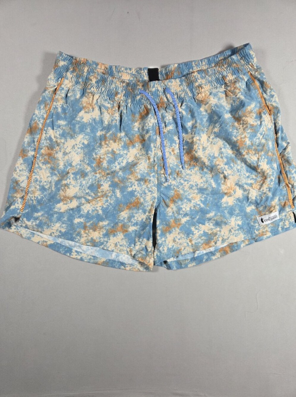 cotopaxi Mens Sky Blue Cream and Tan Tie-Dye Swim Trunks XL